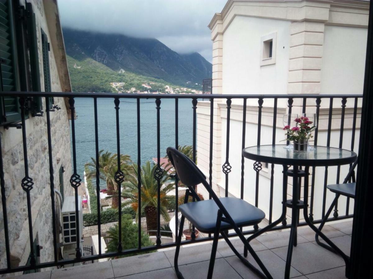 Apartmani Jasmina Kotor Eksteriør billede