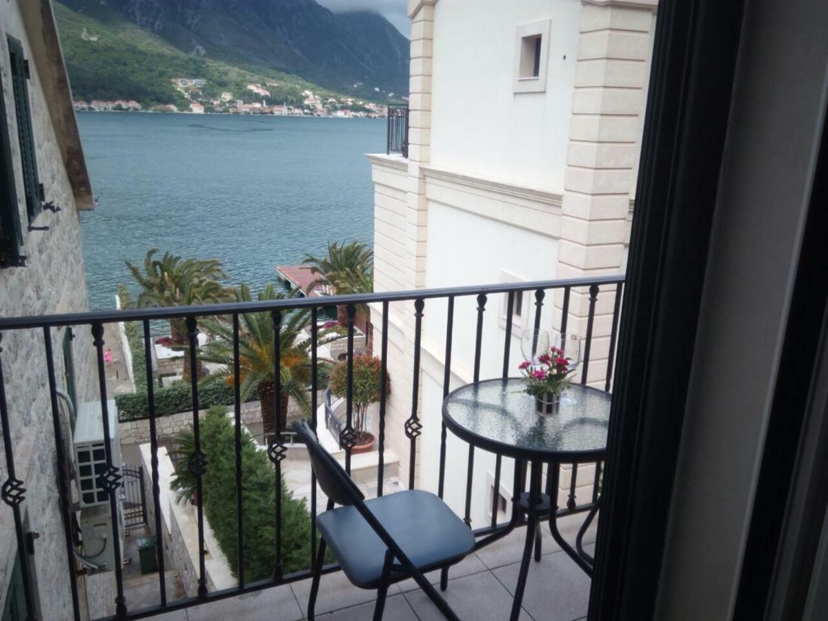Apartmani Jasmina Kotor Eksteriør billede